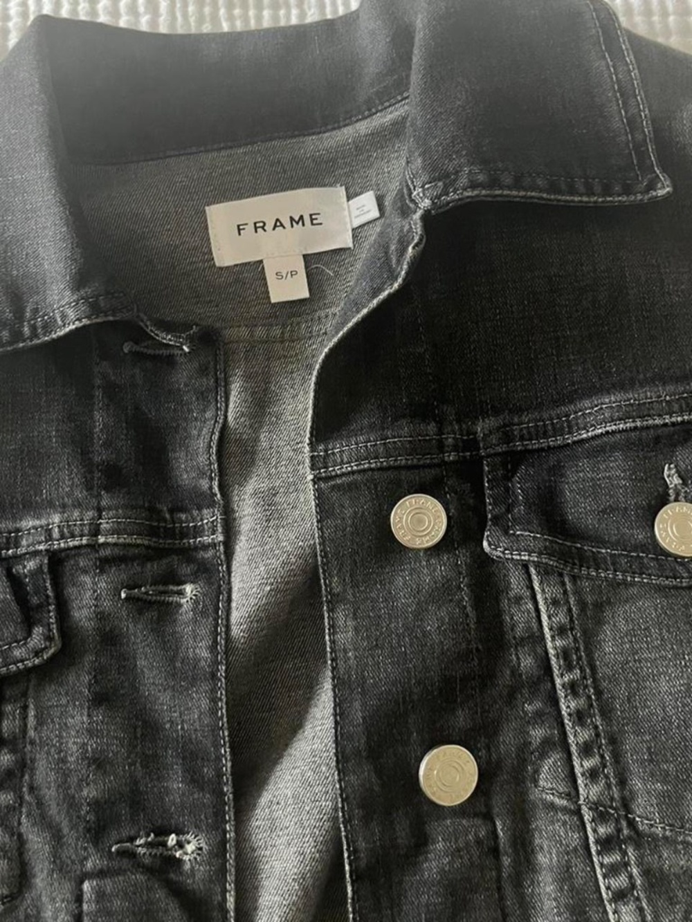 FRAME women’s le vintage organic cotton denim jacket in black oak - Picture 3 of 5
